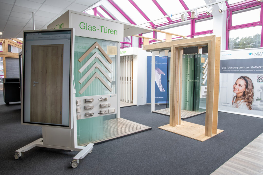 Showroom-Partner_GARANT Gebhardt-Holz-Zentrum Digitale-Tuerenausstellung2